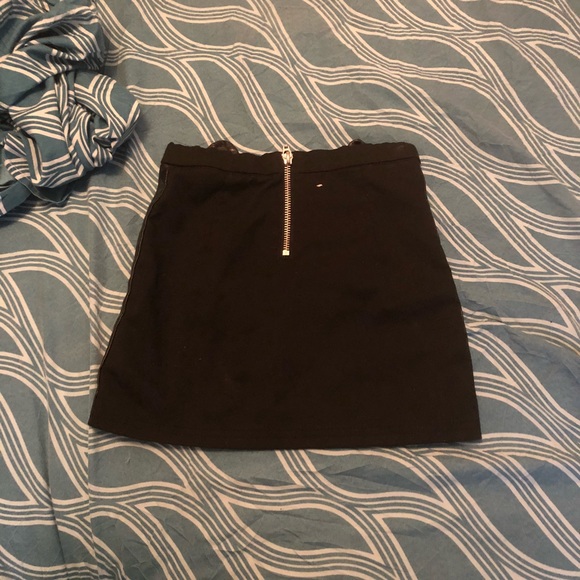 H&m Pleather kitty Skirt and Old navy sweater - Picture 3 of 6